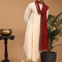 SHRESTHA BY VASTRAMAY Men Asymmetric A-Line Kurta With Churidar & Mirror Work Dupatta image 4