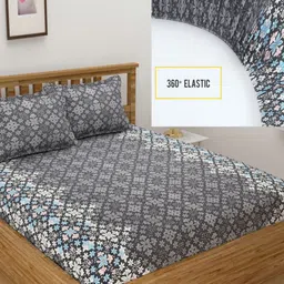 BELVOSTUM Black & White Floral 220 TC King Bedsheet with 2 Pillow Covers-picture-44