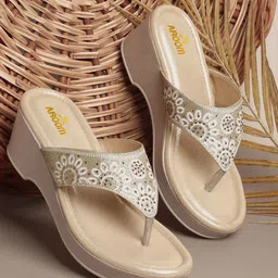 AROOM Printed Wedge Sandals-picture-10