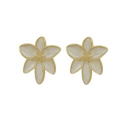 VAGHBHATT Gold-Plated Artificial Beads Beaded Floral Shaped Studs image 3