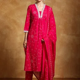 Varanga Women Bandhani Printed Regular Kurta with Trousers & With Dupatta-5