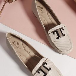 Dollphin Cream PU Block Heels-18