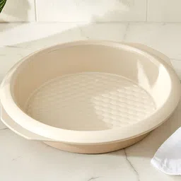 Home Centre Chef's Pride Piskem Cream-Colored Textured Baking Pan-39
