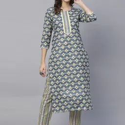 AK FASHION MALL Women Floral Printed Regular Kurta with Trousers-image-21