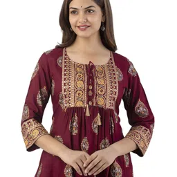 DMP EXPORT Women Ethnic Motifs Printed Empire Top-image-71
