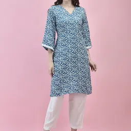 Shree Floral Printed V Neck Straight Kurta-image-52