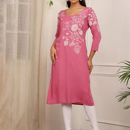 Bhuja Floral Printed Regular Straight Kurta-25