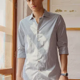 Andamen Men Premium Slim Fit Vertical Striped Spread Collar Cotton Casual Shirt-image-91