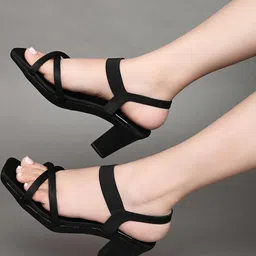 XE Looks Women Block Heeled Sandals-20