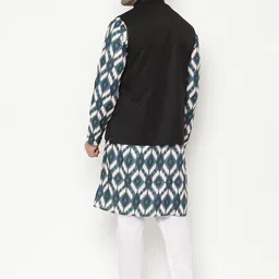 Hangup Men Printed Kurta with Pyjama With Nehru Jacket image 3