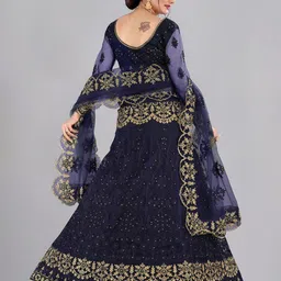 Warthy Ent Embroidered Thread Work Semi-Stitched Lehenga & Unstitched Blouse With Dupatta image 3