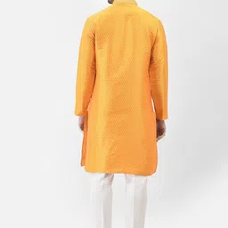 SG LEMAN Floral Self Design Regular Kurta With Pyjama image 5