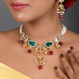 DASTOOR Gold-Plated & Kundan Studded Jewellery Set-36