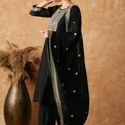 Sangria Ethnic Motifs Embroidered Kurta With Palazzo & Dupatta-picture-18