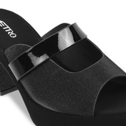 Metro Textured Open Toe Platform Heels image 2