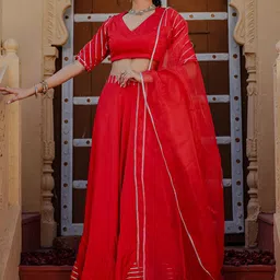 Thread & Button Ready to Wear Lehenga Blouse With Dupatta image 3