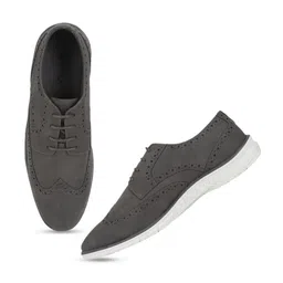 yoho Men Perforated Lace-Up Brogues image 5