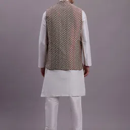 Jompers Regular Kurta & Pyjamas With Woven Design Nehru Jacket image 5