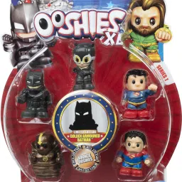DC XL - 6 Pack- Armoured Batman, Superman, Bronze Tornado, Superboy, Catwoman & "One Surprise"-image-19