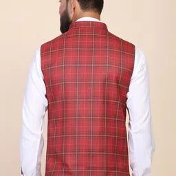 TAHVO Men Red Checked Nehru Jacket image 3