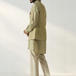 STUDIO BAGECHAA Men Nehru Jacket image 2