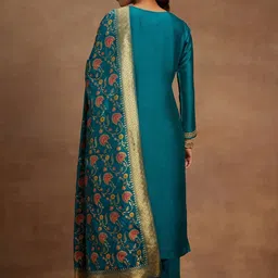 Libas Ethnic Motifs Embroidered Regular Thread Work Kurta With Trousers & Dupatta image 5