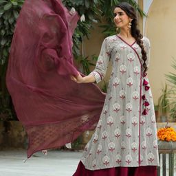 GILLORI Striped Angrakha A-Line Kurta with Palazzos & Dupatta image 5