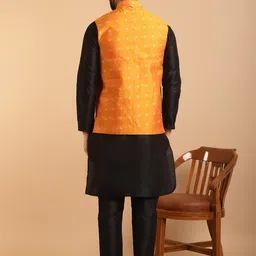 SOJANYA Regular Kurta With Churidar & Nehru Jacket image 5