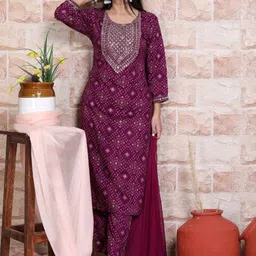 gvs shoppe Ethnic Motifs Printed Regular Thread Work Kurta With Trousers & Dupatta image 4
