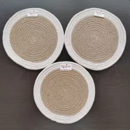 bulkysanta Brown & White Cotton Round Shaped Dia 9 (Set of 3) Placemat-picture-6