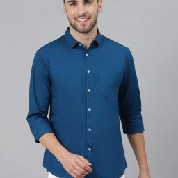 Men Slim Fit Solid Spread Collar Casual Shirt-image-78