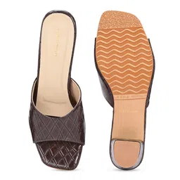 CLOG LONDON Textured Open Toe Block Heels image 3