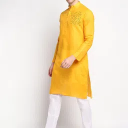 DEVOILER Floral Motifs Printed Regular Kurta with Pyjamas image 5