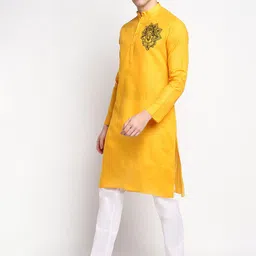 DEVOILER Ethnic Motifs Printed Regular Kurta With Pyjamas image 5