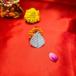 ASTRO-D Pure Silver 0.999 Paan Leaf/Paan Ka Patta |Weight : 1.75gm Approxe) Decorative Showpiece - 5 cm-picture-28