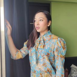 SASSAFRAS Women Stunning Blue Romantic Florals Top-picture-48