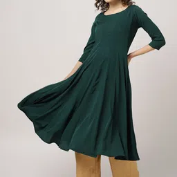MBE Women Green Solid Anarkali Kurta-image-15