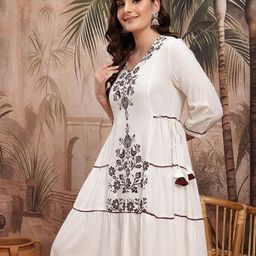 Sangria Indie Floral Print Printed Kurta with Tie-Up Detail-22