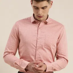 INVICTUS Men Mauve Slim Fit Self Design Smart Casual Shirt-image-42