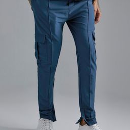 boohooMAN Skinny Fit Pleated Cargos-image-75