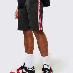 boohooMAN Slim Fit Pintuck Tricot Tape Shorts-image-71