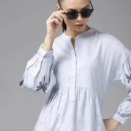 Roadster Blue Mandarin Collar Embroidered Detail Longline Top-picture-40