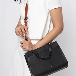 IRTH by House of Titan Structured Handheld Bag-39