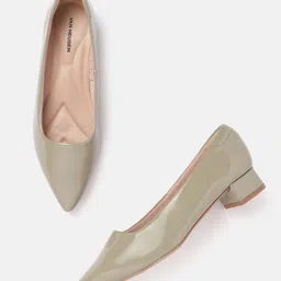 Van Heusen Woman Pointed Toe Block Heel Pumps-54