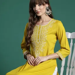 Indo Era Floral Embroidered Thread Work Kurta-picture-42