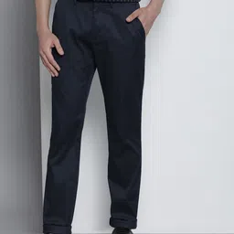 Tommy Hilfiger Men Navy Blue Solid Bleecker Slim Fit Mid-Rise Plain Flat-Front Chinos-image-6