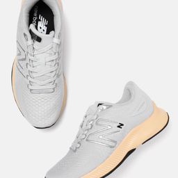 New Balance Women EVOI Brand Logo Detailed Running Shoes-picture-13