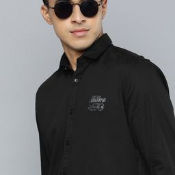 Lawman pg3 Men Black Slim Fit Pure Cotton Casual Shirt-image-99