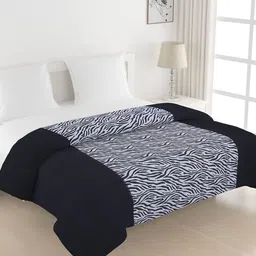SWAYAM Black & White Animal Print AC Double Comforter-14