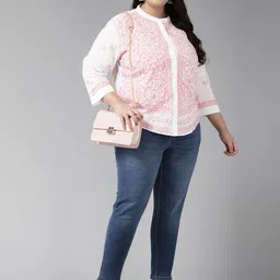 ADA Plus Size White Ethnic Motifs Embroidered Chikankari Cotton Kurti-image-29